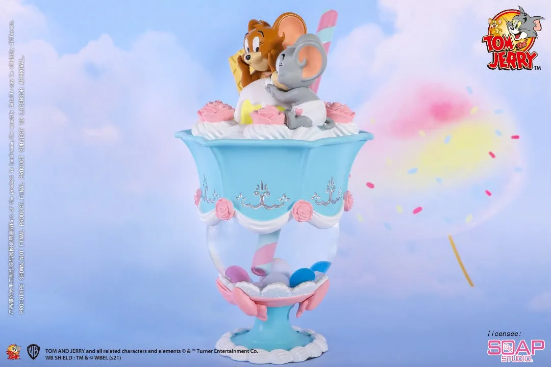 Soap Studio CA307 Tom and Jerry: Candy Parfait Snow Globe